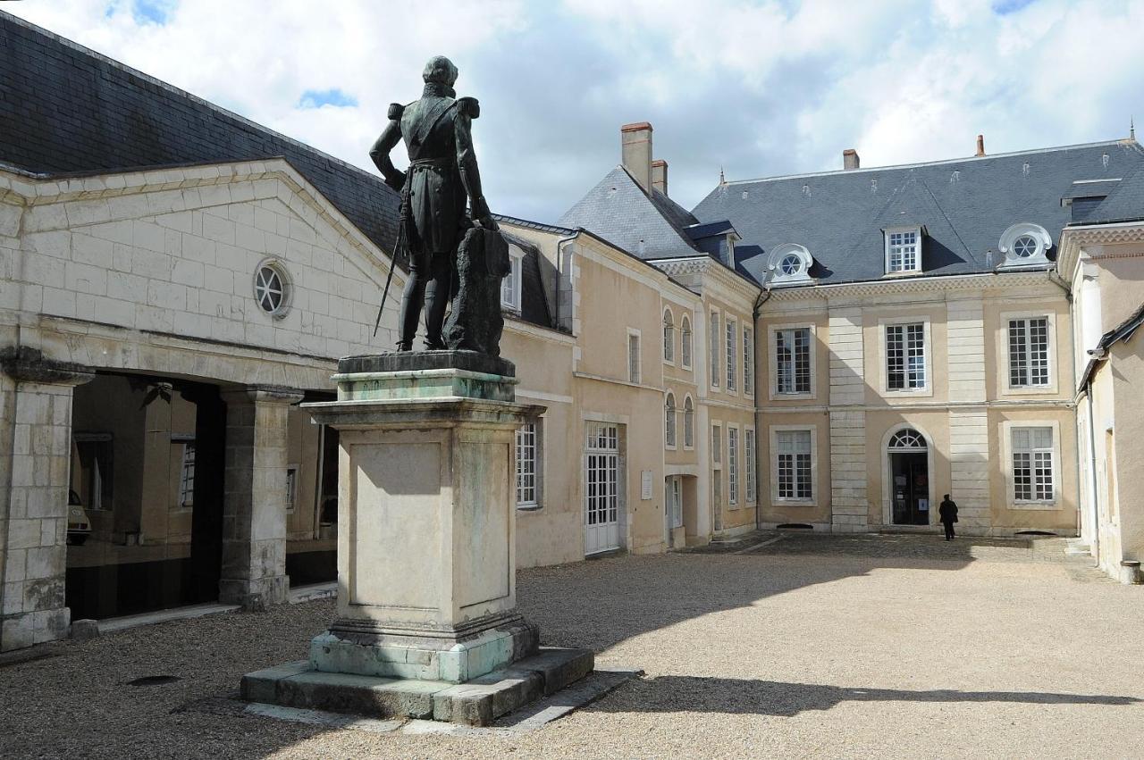 Maison D'Hotes De Charme - Au Lys Blanc Châteauroux Zewnętrze zdjęcie